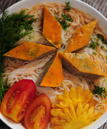 Bún chả cá thác lác thì là