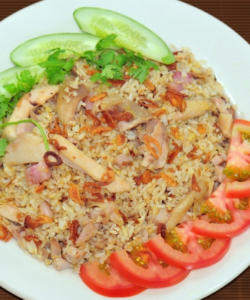 Cơm Chiên Cá Mặn